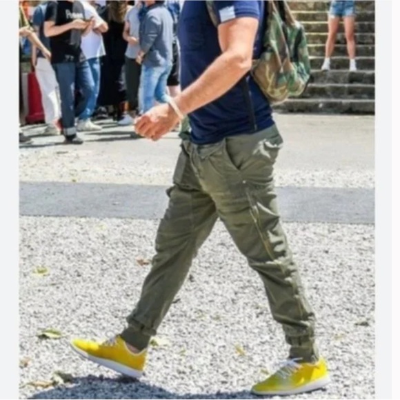 - NWT $645 John ElliottMen's Yellow Sneakers size 42 - Picture 2 of 15